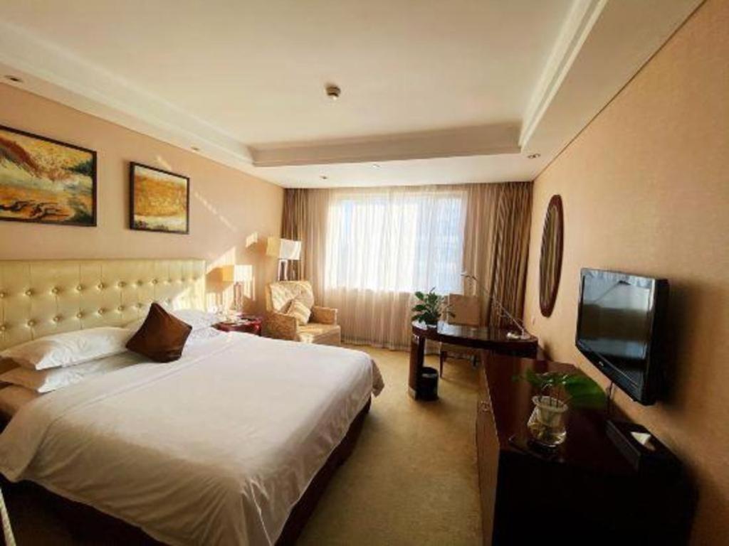 Maison New Century Hotel Ningbo Dış mekan fotoğraf