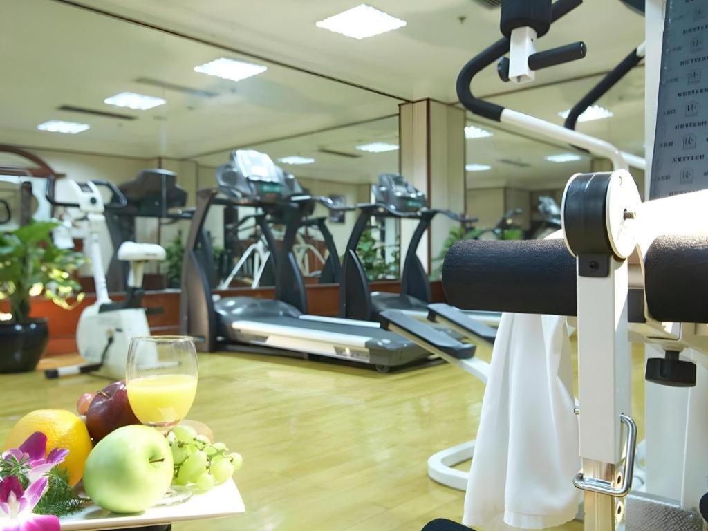 Maison New Century Hotel Ningbo Dış mekan fotoğraf